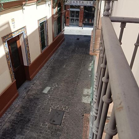Apartamentos Luxury Puente De Triana Σεβίλλη Εξωτερικό φωτογραφία