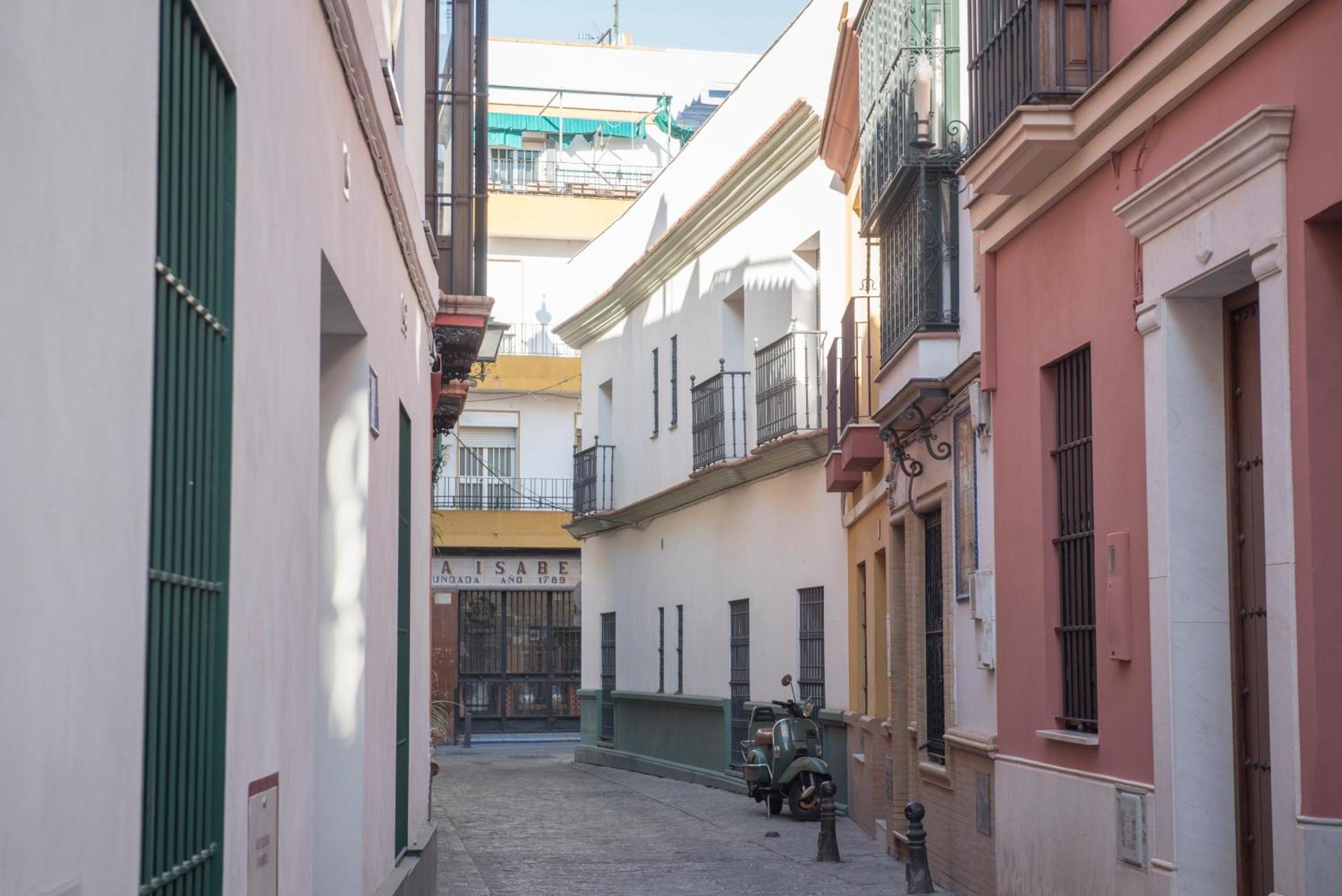 Apartamentos Luxury Puente De Triana Σεβίλλη Εξωτερικό φωτογραφία
