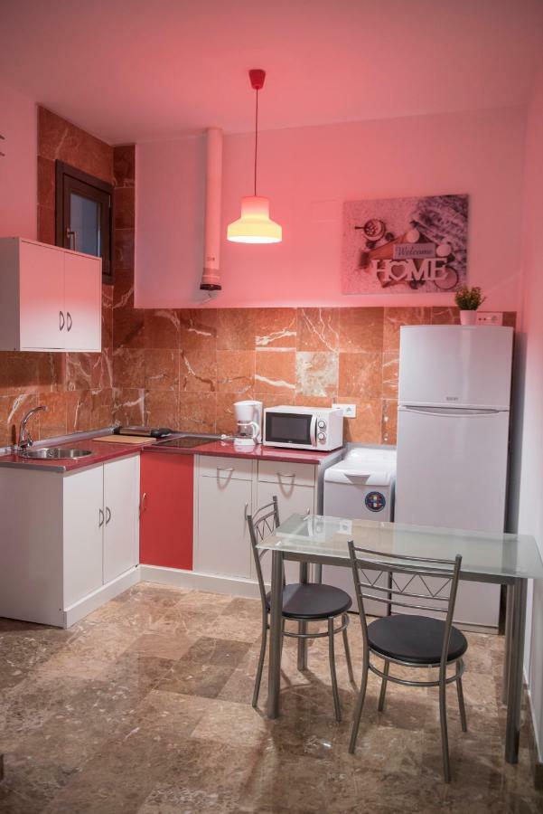 Apartamentos Luxury Puente De Triana Σεβίλλη Εξωτερικό φωτογραφία